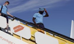 بعد اتهامه بالاغتصاب..  ميندي يعود ويكسب "معركته" مع مانشستر سيتي